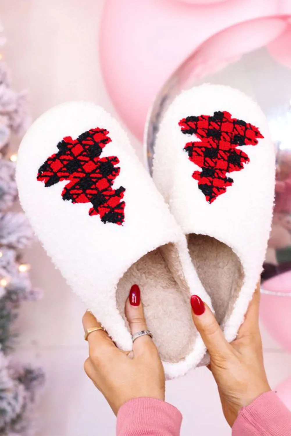 Fluffy Slippers For Women Christmas Tree Slip-on House Slippers for Indoor and Outdoor