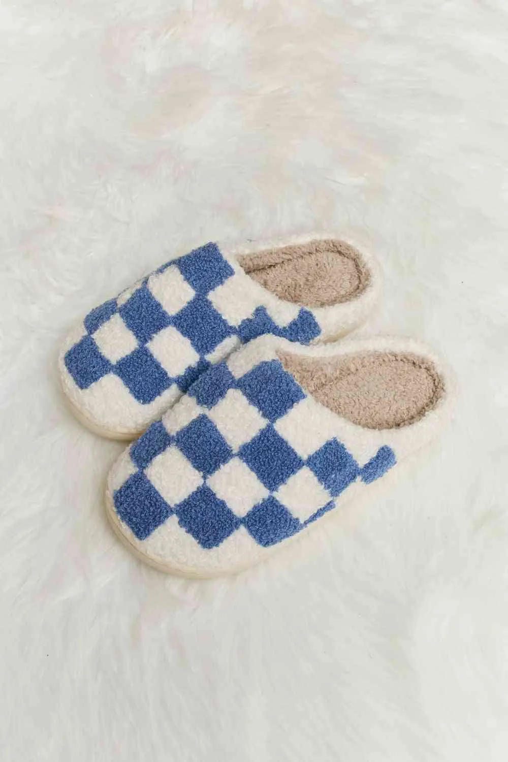 Hot Girl Checkered Print Plush Slide Slippers