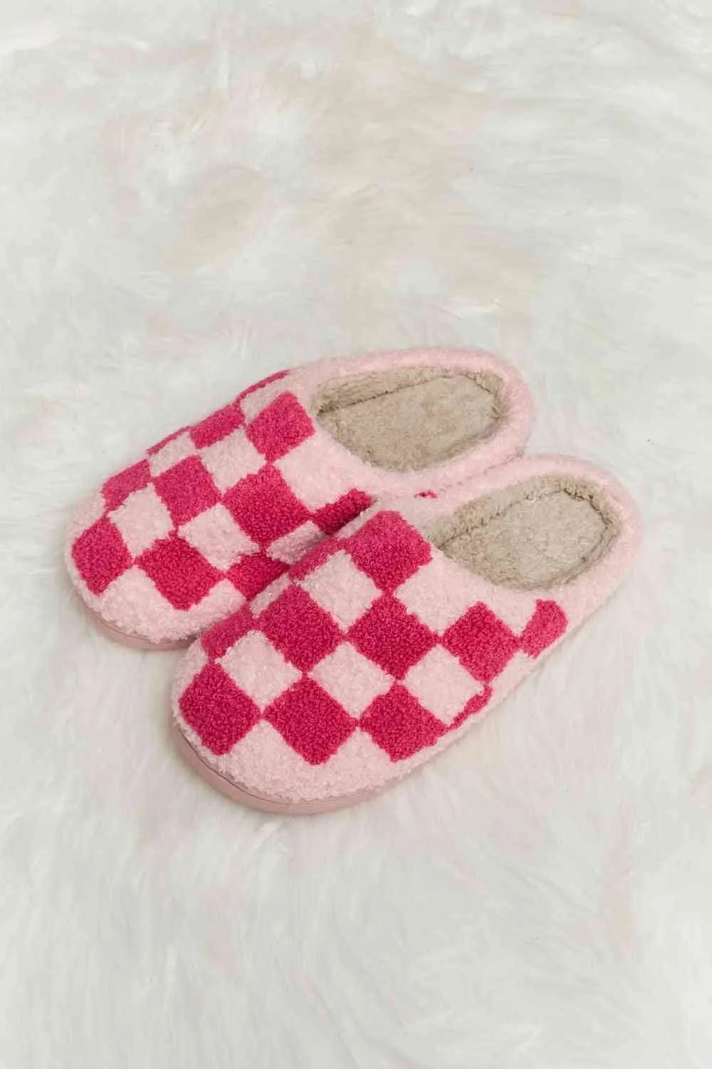 Hot Girl Checkered Print Plush Slide Slippers