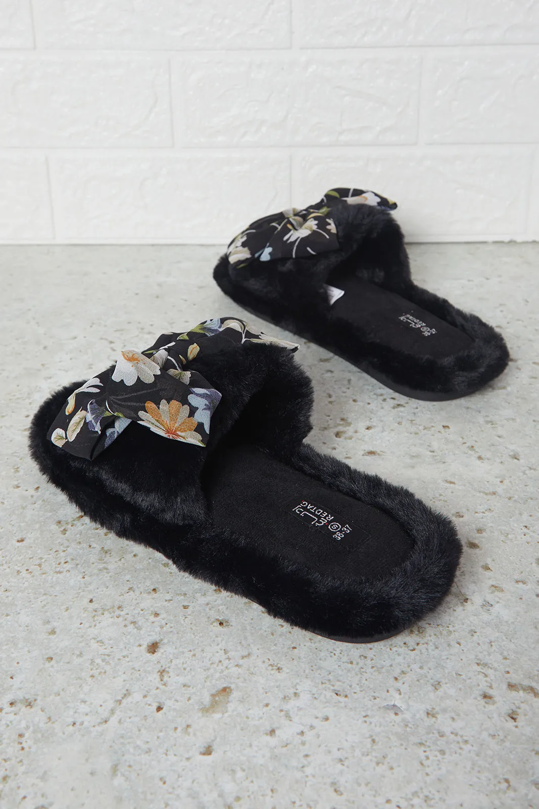 Women Black Slipper With Bow Trim