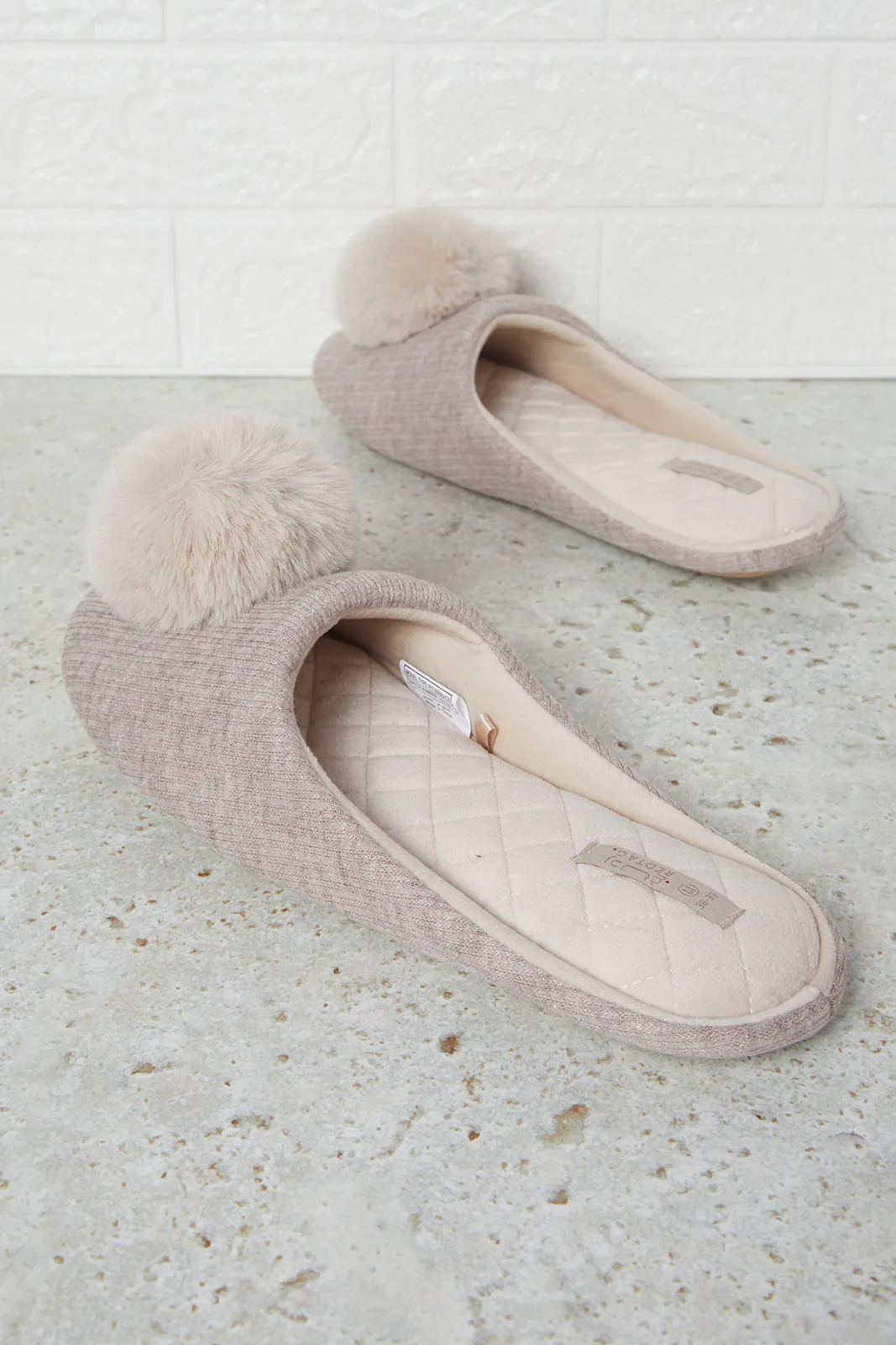 Women Brown Pom Pom Slipper